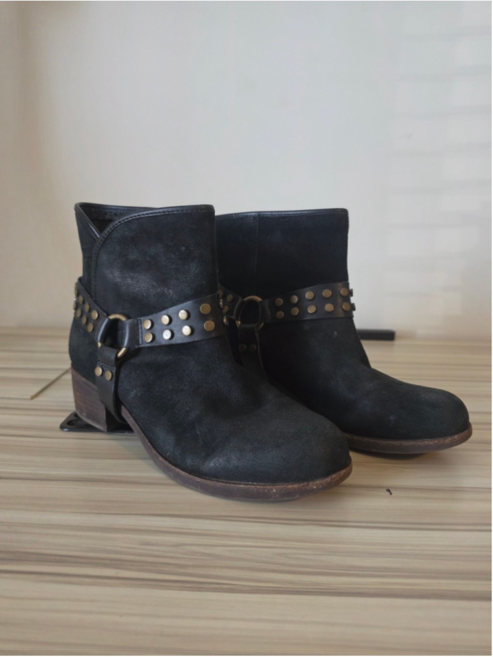Ugg Australia Darling Harness Black Ankle Boots Size 7